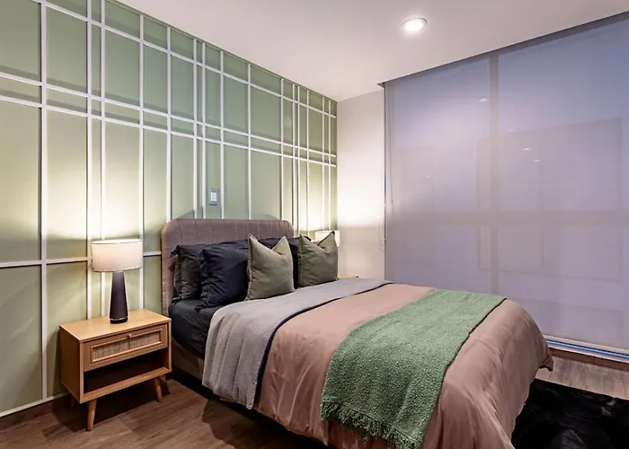 Apartment Two-in-one Group Haven With Terrace, Wifi & Comfort *