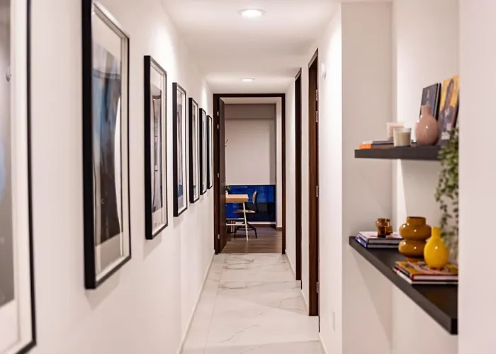 Apartment Two-in-one Group Haven With Terrace, Wifi & Comfort *