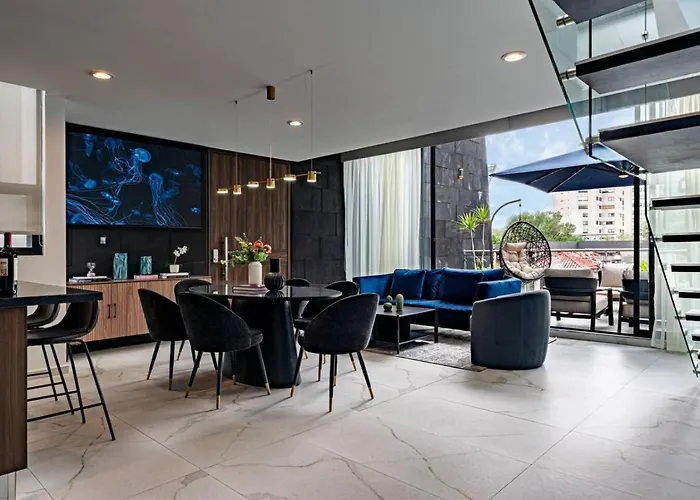 Two-in-one Group Haven With Terrace, Wifi & Comfort Mexico City