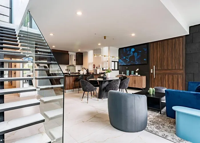 Two-in-one Group Haven With Terrace, Wifi & Comfort