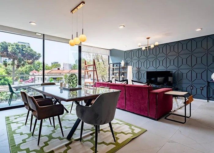 Apartment Two-in-one Group Haven With Terrace, Wifi & Comfort *