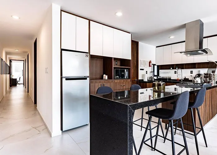 Two-in-one Group Haven With Terrace, Wifi & Comfort *